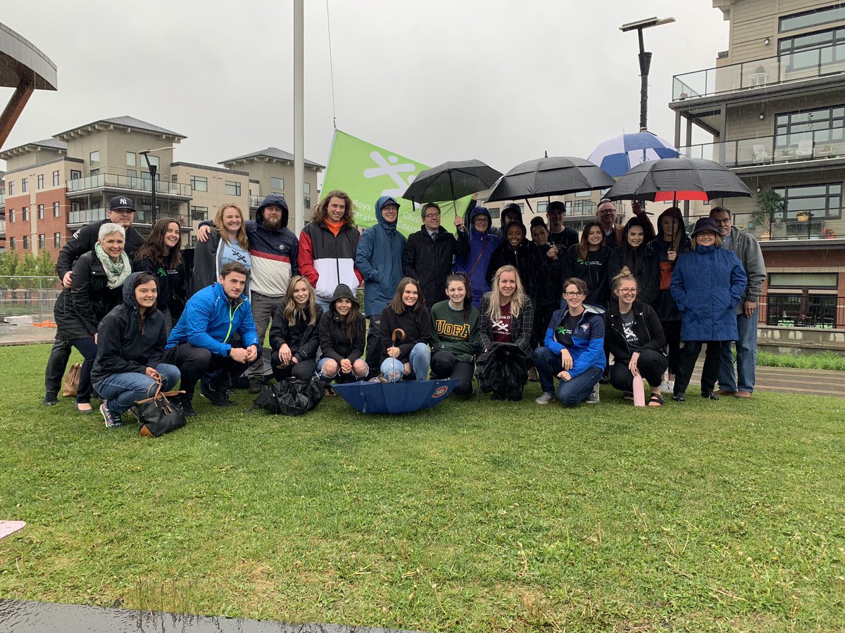 BGCStrathcona's tweet image. Our flag is proudly flying today @StrathcoCounty for #unplugtoconnect and a huge thanks to our council members and mayor @RodFrank12 for coming out in the rain to support this great initiative