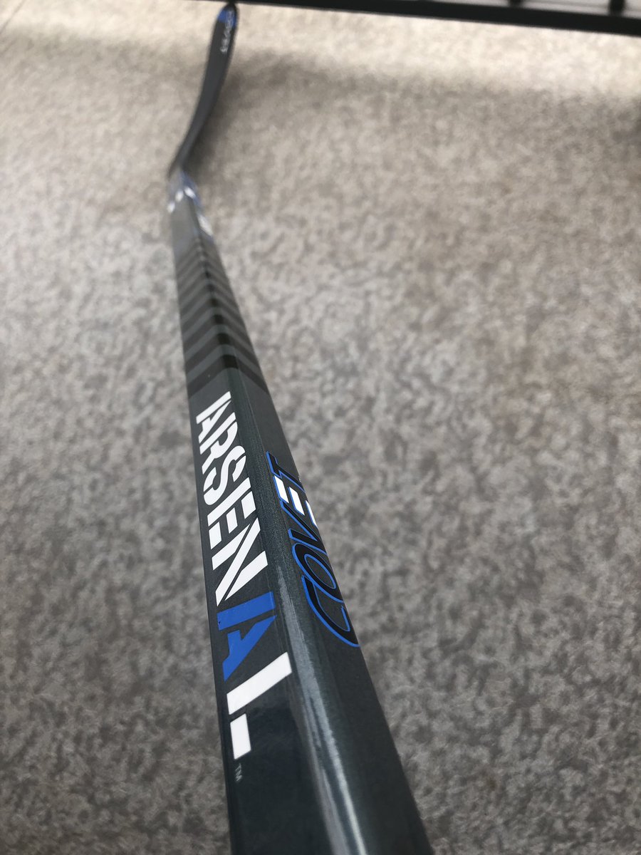 ryanhockeyvods's tweet photo. My @thehckyarsenal stick came in! https://t.co/Jz9gge4T4t