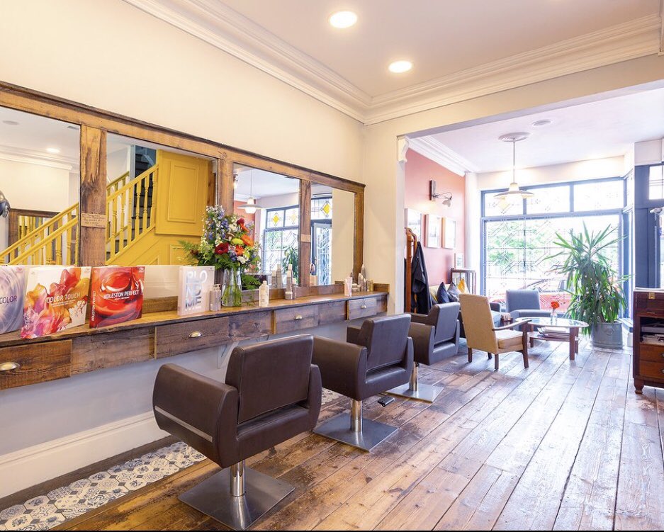 ThatHairPlace11's tweet photo. So proud of my Team at That Hair Place / That Beauty Place
Very Blessed to work in a environment so happy , freindly with a team as focused https://t.co/dOCFgPxn3S