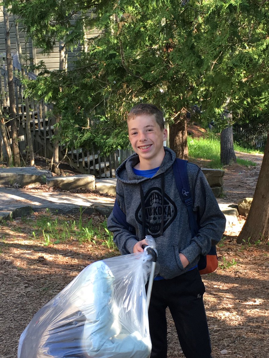 <a href="/hillsideTwolves/">Hillside PS</a>