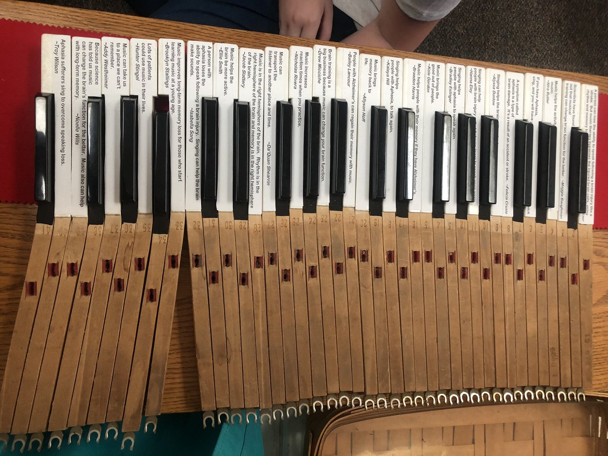 lisammeier3's tweet photo. Keys to Life! The fourth grade piano club demonstrated how music can improve your life. Students shared what they learned about how music affects the brain. Also, they played and sang songs from the 1950s! @WES_Hornets @IWCSchools https://t.co/BZVTwIQ8EW