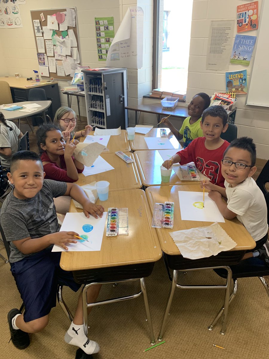 sammillerSLP's tweet photo. I cannot begin to adequately describe this school year in 280 characters. These students have had as great an impact on me as I could imagine. I am so incredibly lucky to work with the talented educators I do. I am genuinely already looking forward to being back! #SLPPantherProud https://t.co/l4tOHLncIm