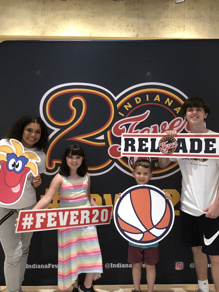 CLGrimes's tweet photo. #fevergamenight https://t.co/DZYyRrsOcD