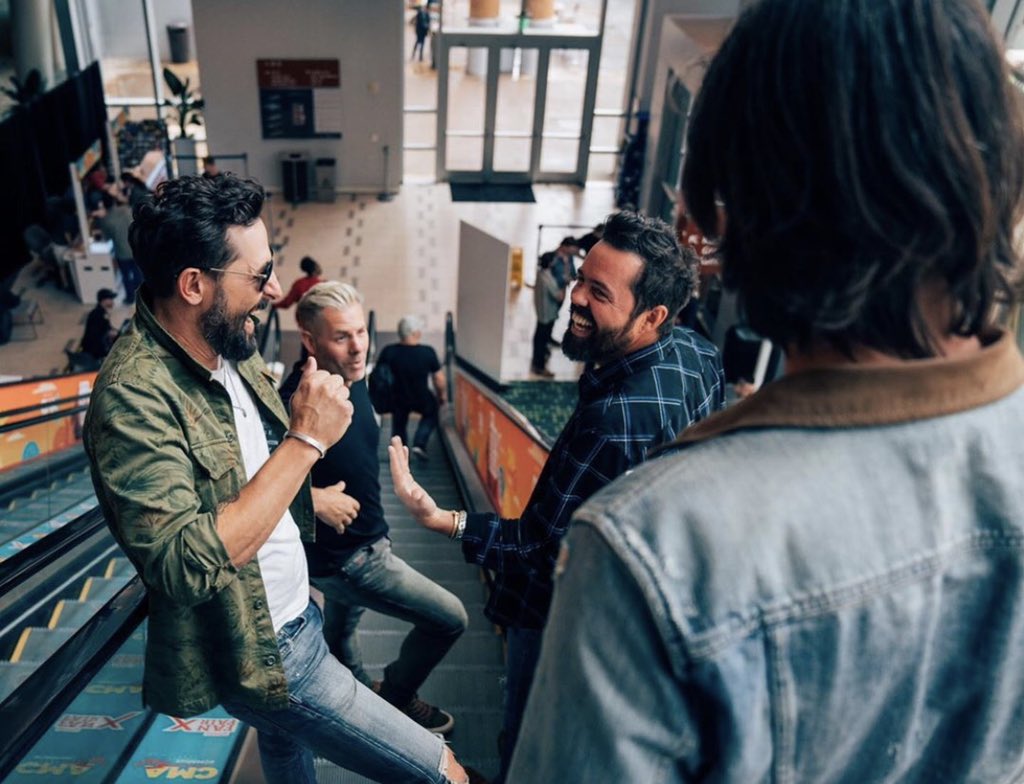 OldDominion's tweet photo. Out in it #cmafest @countrymusic https://t.co/kjy4SlVaHl