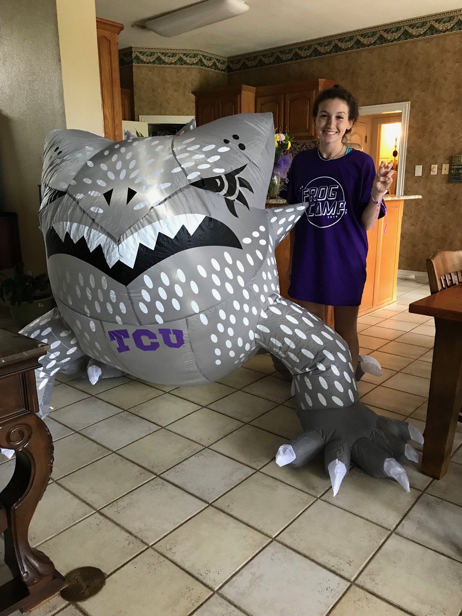 daneledurham's tweet photo. My #Frog is home from #FrogCamp @CarolineDurham5 #TCU23 https://t.co/IDuBPNir06