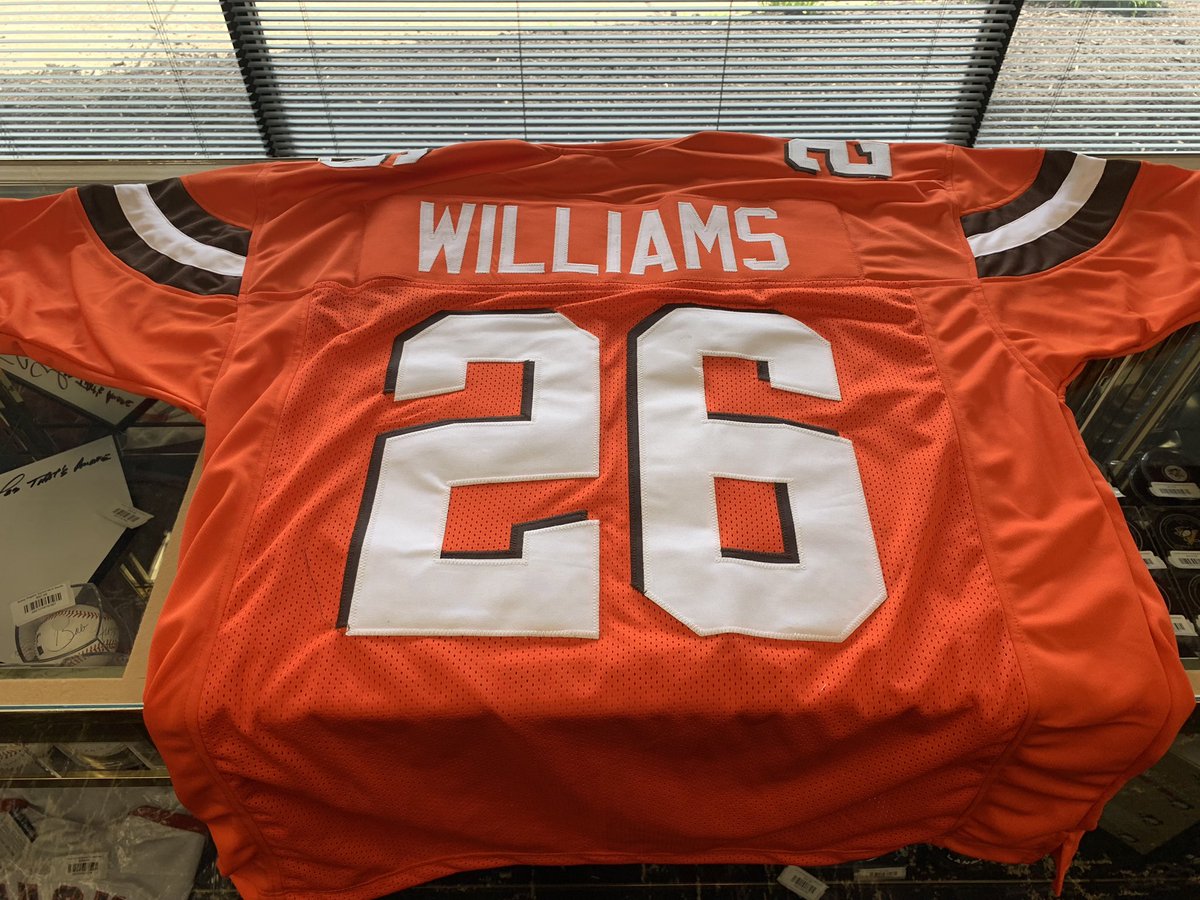 CLEMemorabilia's tweet photo. CLEEEEEEVELAAAAAAAND!
Retweet this tweet AND follow us for a chance to win one of our autographed @Greedy jerseys!
(The jersey will be signed on June 12th and the winner can pick what color jersey they want)
We’ll pick a winner Friday, June 14th at 12:00 PM EST!
Good luck! https://t.co/W20mFwXRQL