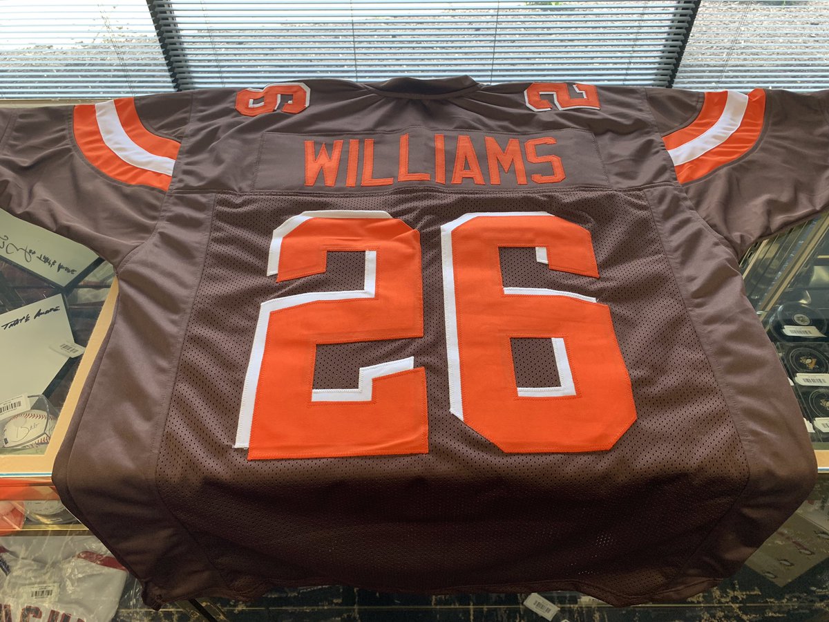 CLEMemorabilia's tweet photo. CLEEEEEEVELAAAAAAAND!
Retweet this tweet AND follow us for a chance to win one of our autographed @Greedy jerseys!
(The jersey will be signed on June 12th and the winner can pick what color jersey they want)
We’ll pick a winner Friday, June 14th at 12:00 PM EST!
Good luck! https://t.co/W20mFwXRQL