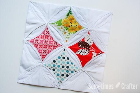 Making a cathedral window pattern just got easy!! >> buff.ly/2ssvTWg #quilting