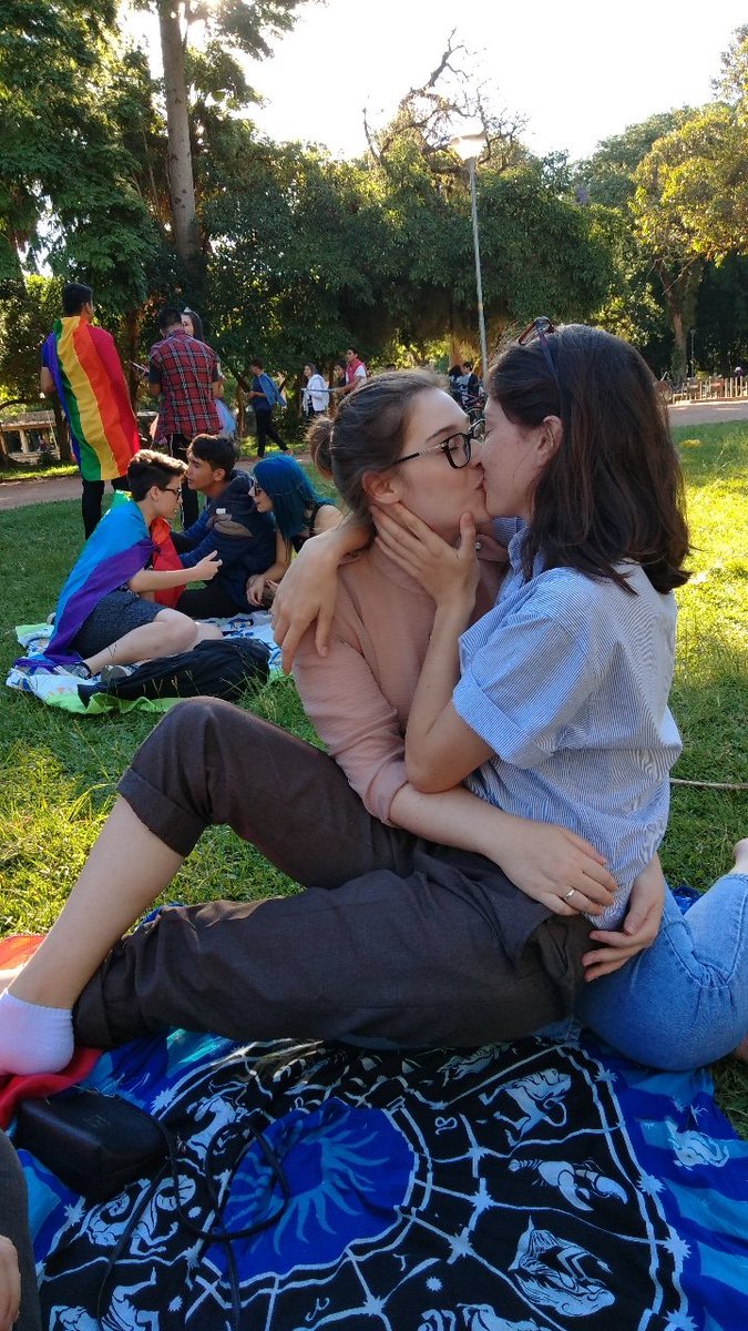 NaiaraAguiar2's tweet photo. #LGBTtogether https://t.co/lyL7FyTlp4