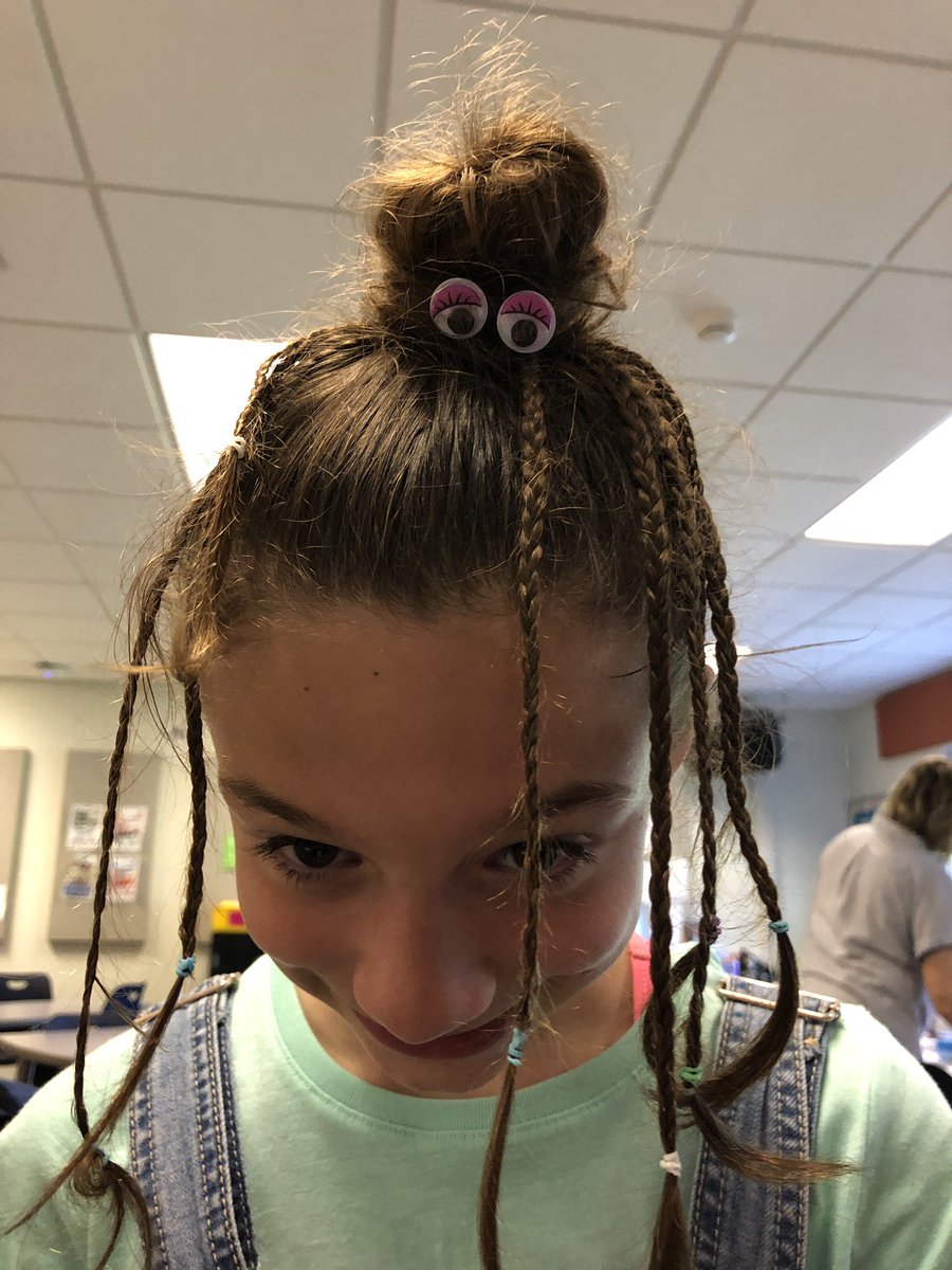 mary carroll tweet media