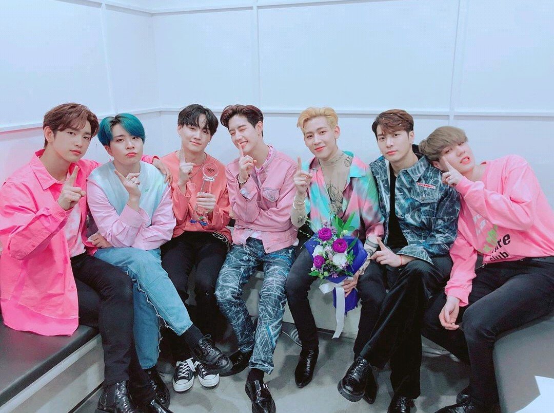 MichelleMarti20's tweet photo. @allkpop I am proudly happy for my @GOT7Official Congratulations for his #Eclipse4thWin💚🏆🏆🏆🏆🎉 very well deserved .... Ahgase Let's continue supporting the boys
#GOT7
#갓세븐
#GOT7_SPINNINGTOP
#GOT7WORLDTOUR
#GOT7_KEEPSPINNING
#GOT7JBwithYSL https://t.co/PVojw1EsI4