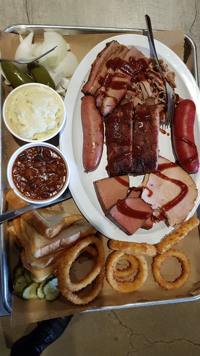 Prof_TGSchulze's tweet photo. ...a perfect day in #Tulsa for a German scientist: stimulating discussions at #LaureateInstituteForBrainResearch
https://t.co/n82ssuaAYH π¨βππ©βπ, #BBQ @OklahomajoesBBQ ππ₯©, and winding down at the #FloatClinic at #LIBR!π§ββοΈπ
@RobinAupperle @namikkirlic @CRalphNearman @mpwpaulus https://t.co/5sYiGI9xfY