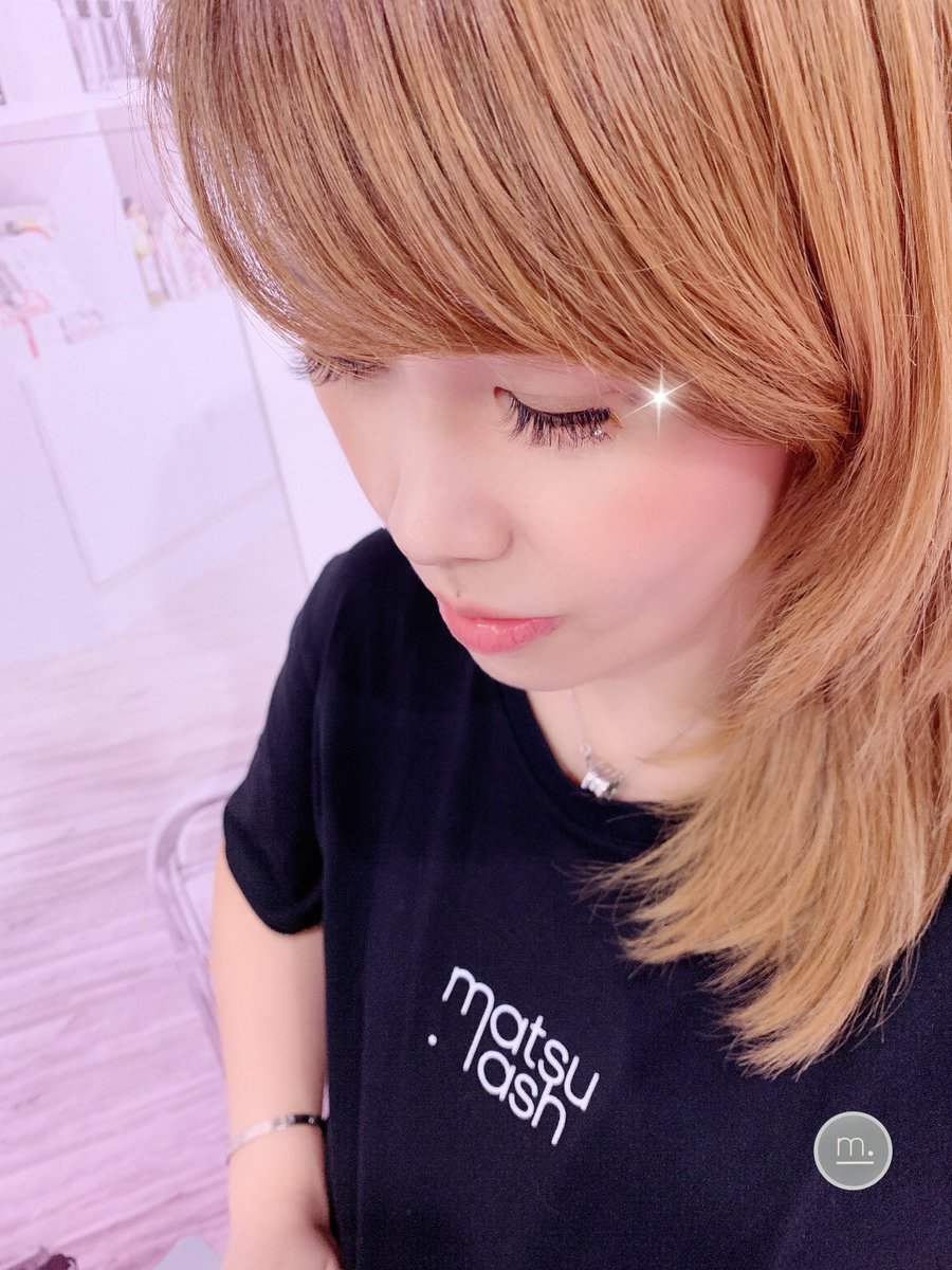 matsulash's tweet photo. Working Saturday with blink ✨✨blink lashes 

Come to visit us at The Hong Kong Wedding Fair aka HK Beauty &amp; Fitness Expo 2019 on 7th - 9th June at booth YD 02
Don’t miss the chance to our offer specially made for you.

#swarovski #jewelryeyelashextension 
#hkweddingexpo19 https://t.co/GvfrZ8WJqY