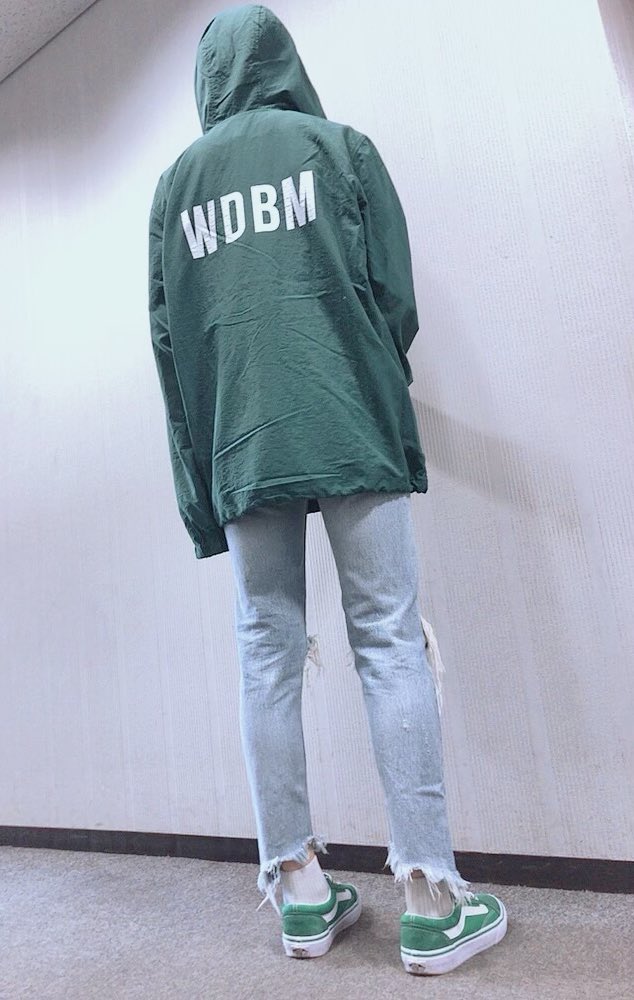 WDBMパーカーはM着用したよ。身長163cmです。 ゆるっと着てる