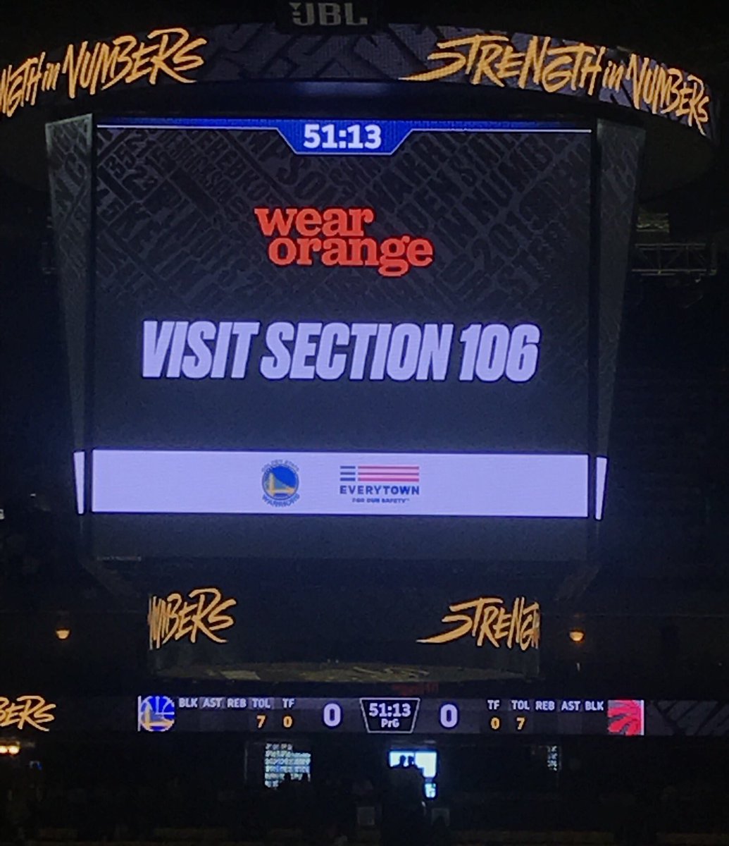 50RandomActs's tweet photo. Hey Warriors Fans! 💙💛 Find CA @MomsDemand #WearOrange table outside Section 106!
Free swag! Learn about our #GunViolenceAwareness efforts this weekend! (or visit https://t.co/iKxzfADvuk)
@warriors @momsdemand @everytown #OracleZone #WarriorsGround @YouthALIVE510 https://t.co/AOYLg49UzN