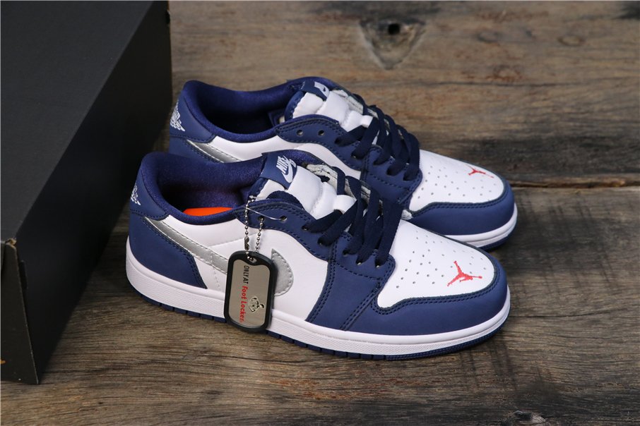 foot locker jordan 1 midnight navy