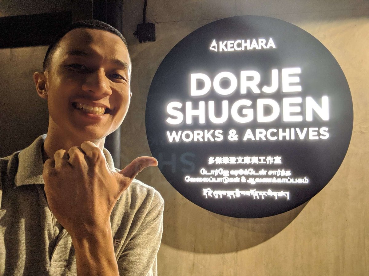 LimSofi's tweet photo. #DorjeShugden #signs r #fanart 4 #selfies! #Proud to be #Shugdenpas!
https://t.co/oEKkvWXVfP
#TsemRinpoche #Shugden #Mindset #spiritualawakening #Conscious #love #peace #buddhism #buddhism #enlightenment #world #faith #blessed #DalaiLama #lifestyle #life #time #China #kadampa https://t.co/cVcxuNndRi