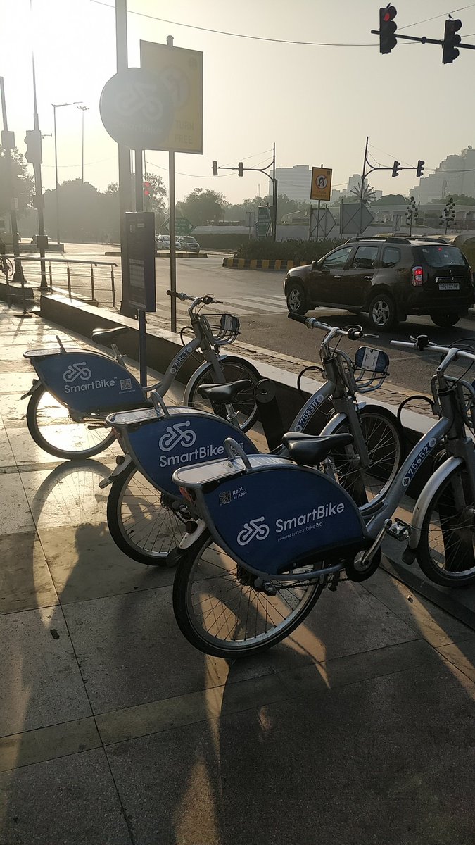 akshayklr's tweet photo. Ridiculous Service. All bikes are available on the stand still it's showing no bike available. Customer Service are not working #smartbike #NDMC https://t.co/69Lsa7AHpO