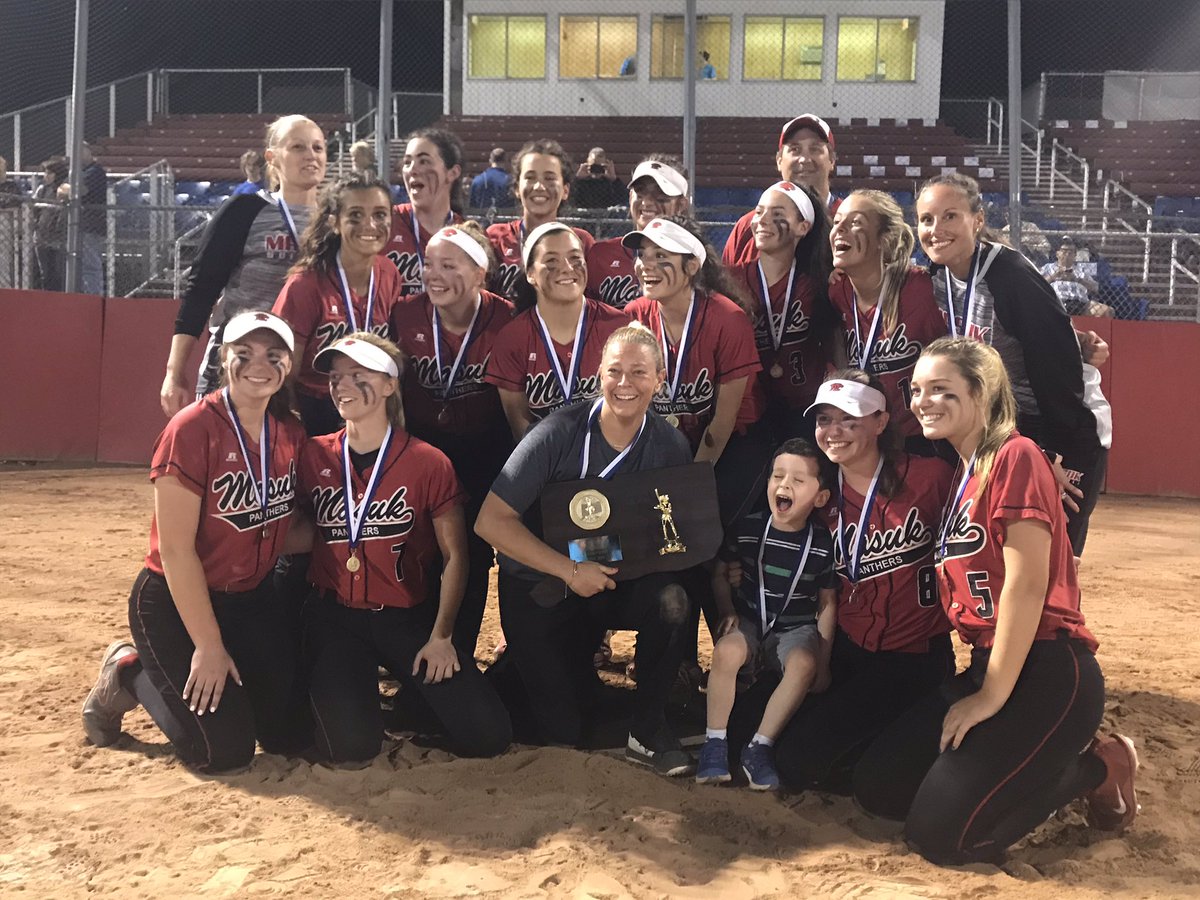 GametimeCT's tweet image. MASUK: Back-to-Back Class L champions #ctsb