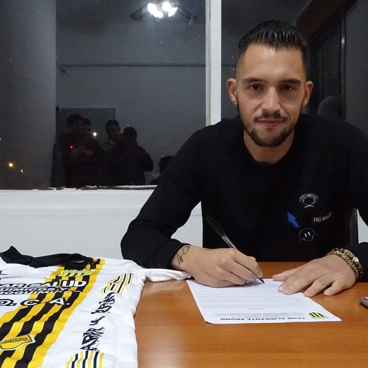 gerrobaina's tweet image. Almirante se sigue reforzando para el próximo campeonato. Facundo Andujar, ex arquero del Dep. Español ya rubricó su firma y se transformó en el tercer refuerzo del equipo del Pacha Cardozo #PrimeraB #AlmiranteBrown