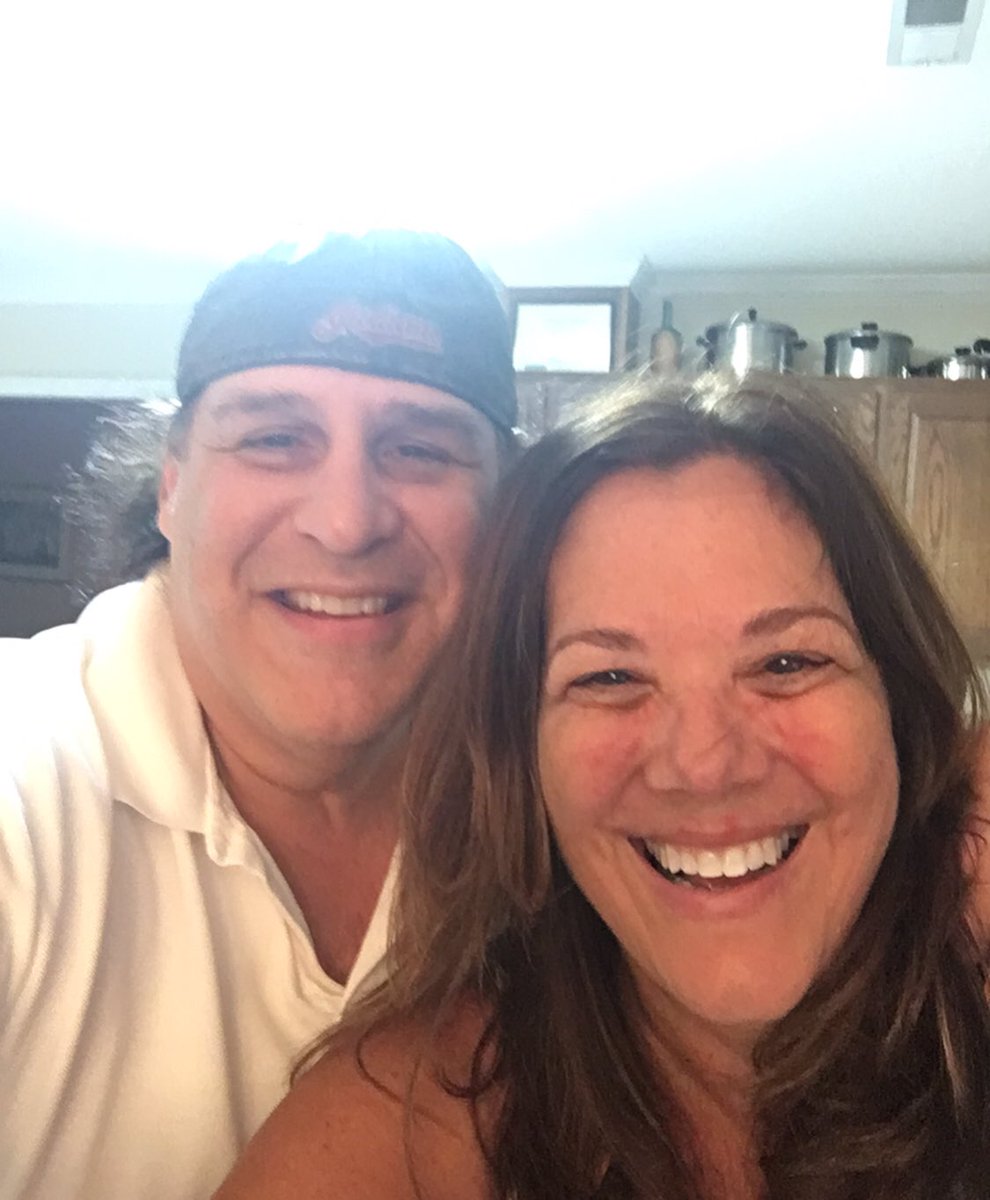 BasileComedian's tweet photo. Koula and I celebrating that we have “NO KIDS AT HOME MAKING US GO BROKE”! Before leaving for my West Coast Tour! I love you girl!
Follow me. On Facebook, Twitter and on Instagram @BasileFans.
#EveryonesFavoriteGreek
#KoulaMakesMeBetter #LoveMyGirls
#BasileLive https://t.co/TcIpke4MCJ