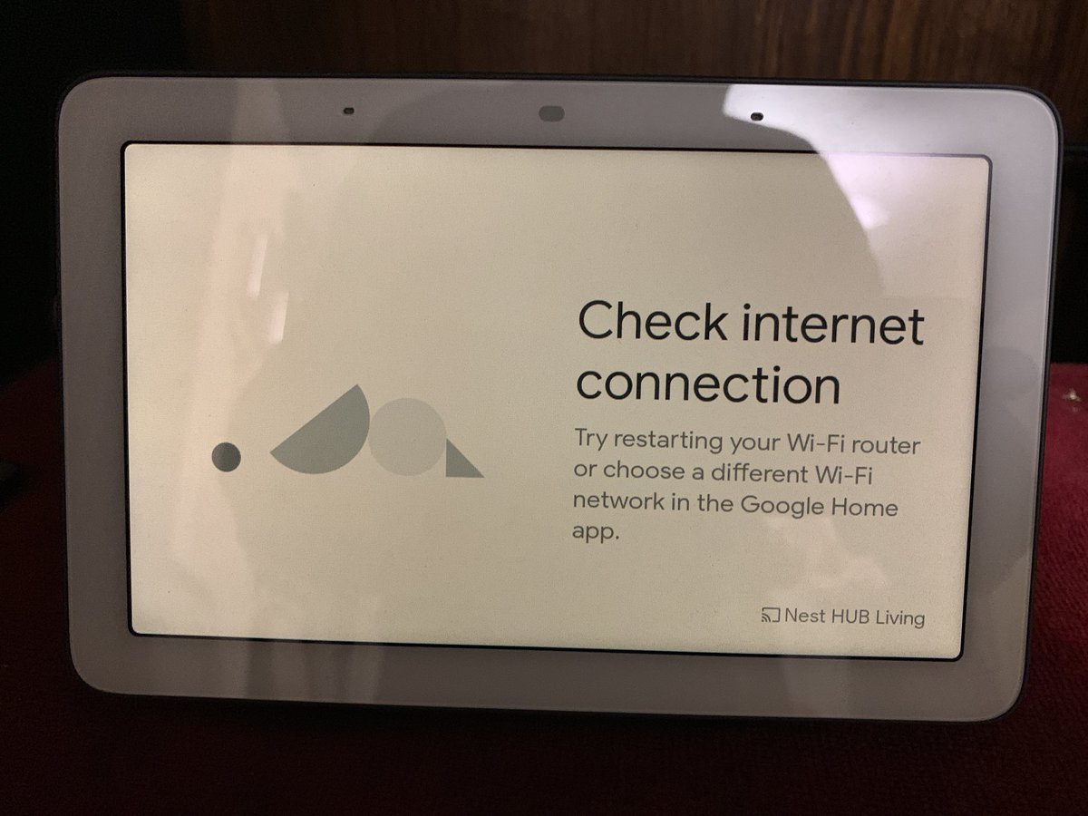 FSilanes's tweet image. Una casa domotizada no sirve de nada si la empresa de Internet no cumple con el servicio contratado, @vtrchile lleva 4 semanas sin solucionar un problema de redes. 😡