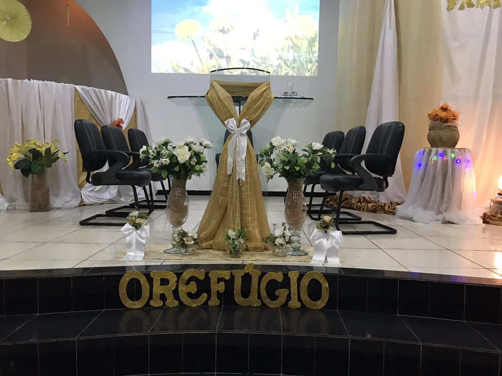 pr_pimentel's tweet photo. Final de semana da FAMÍLIA no distrito de Santa Tereza em Boa Vista. Familias de Roraima pra Jesus!
#ORefugio
#Família
#AAmaR https://t.co/4g9eHmnxcQ