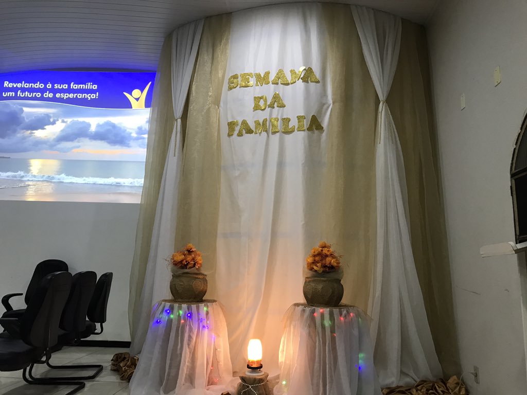 pr_pimentel's tweet photo. Final de semana da FAMÍLIA no distrito de Santa Tereza em Boa Vista. Familias de Roraima pra Jesus!
#ORefugio
#Família
#AAmaR https://t.co/4g9eHmnxcQ