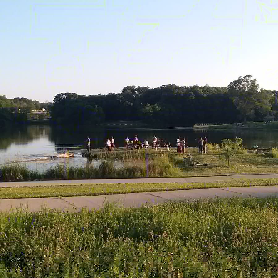 ialatinocenter's tweet photo. Aquí con los ganadores y otras fotos durante el evento @iowadnr #DSMUSA #fishing @DesMoinesGov https://t.co/HgnFd2t7Ef