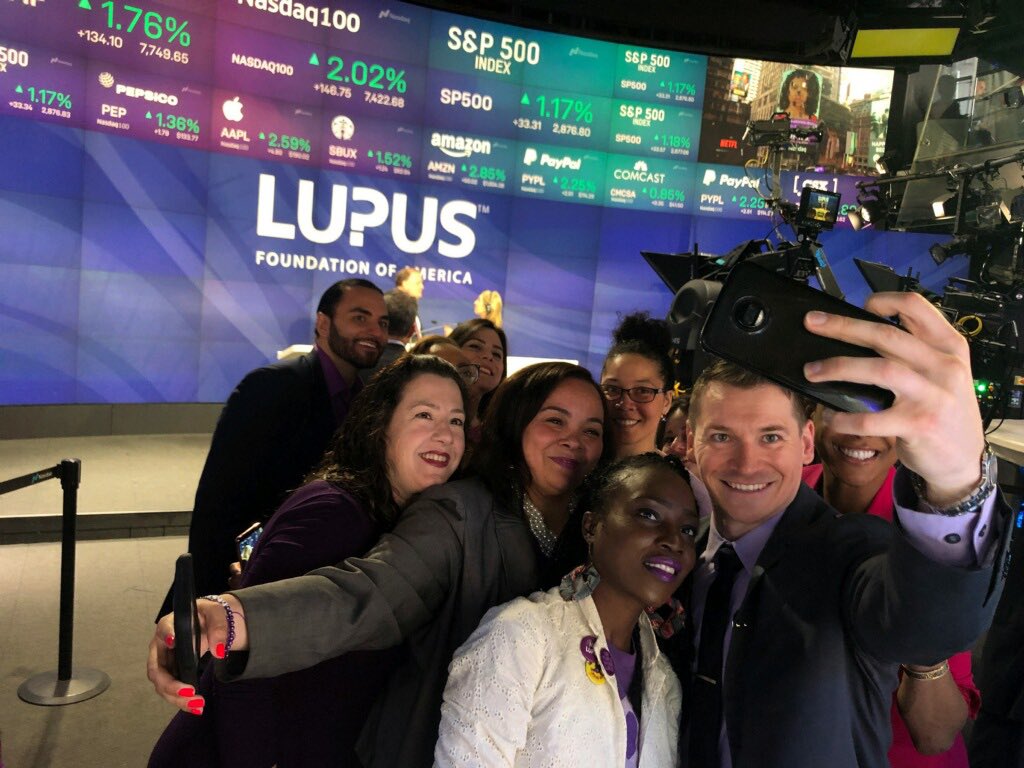 Standing_Eight's tweet image. Ringing the @Nasdaq closing bell with @ExagenInc and @LupusOrg to raise awareness of #lupus and the importance of early diagnosis. #RingItLouder!