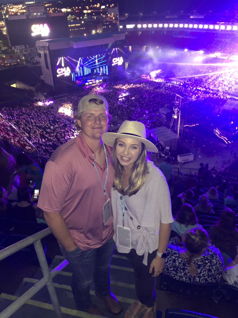 bond_garrett's tweet photo. Hey cma fest come find me and relocate me👍🏻 #row327 #rowz #seat18and19 #chevycma #cmafest #bestseatsinthehouse https://t.co/pAAGD5M1jm