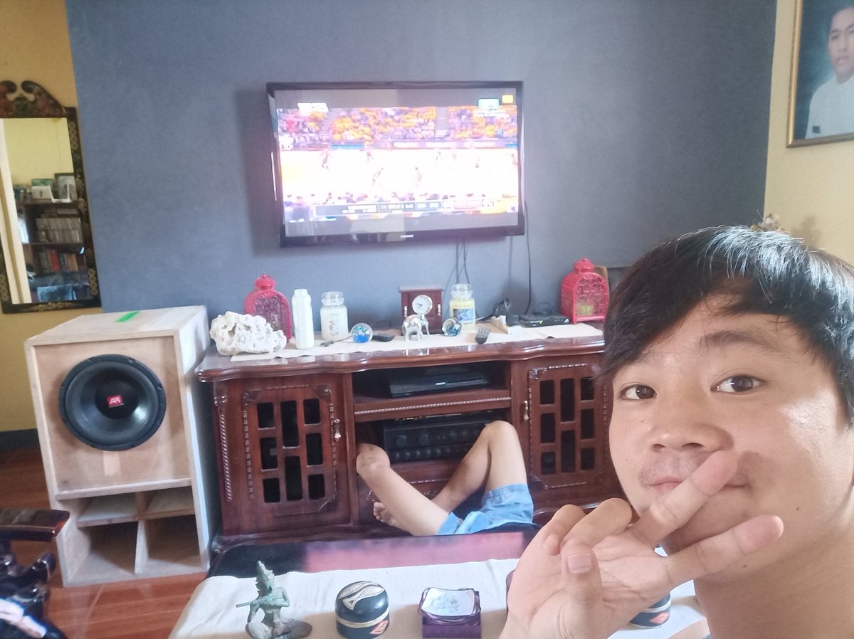 rmrjypnd's tweet photo. RAPTORS WIN IT!!!! PARA PAGUPIT NAKO 👊🏿😂😁🤣 @_carltoralbs

#nbaabscbn #nbaonabscbn #nbasabados https://t.co/0LOUSAWG6t