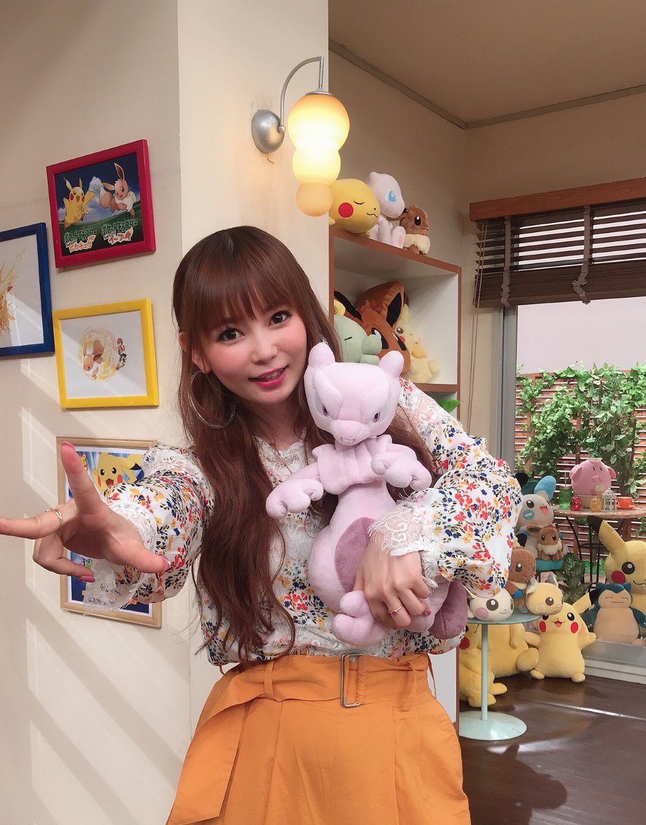 猫ママ 佐賀市内の猫カフェコロンです 会場から近いし ぜひお店によってください 猫達とお待ちしております 猫ママ 佐賀市内の猫カフェコロンです 会場から近いし ぜひお店によってください 猫達とお待ちしております