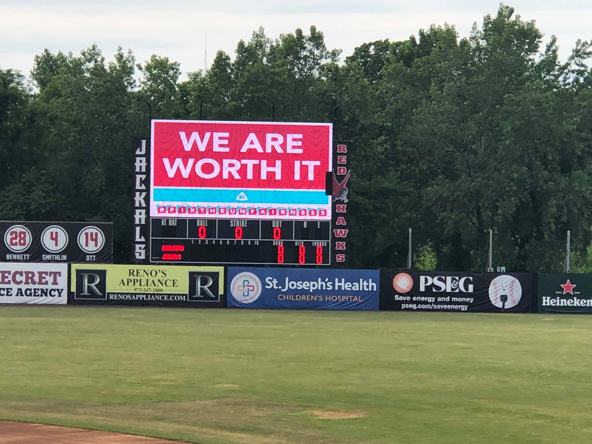 Hundreds of NJEA Members and their families came out to say #Weareworthit. We are speaking out against privatization, job justice and affordable healthcare. #ch78reliefnow #jobjustice #fixtheunfairness <a href="/PatersonEa/">Paterson Ed Assn.</a> <a href="/PCEAConnect/">PCEACommunications</a>