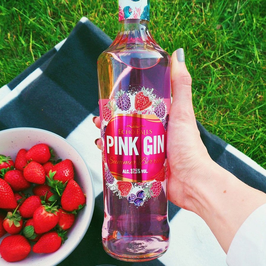 Savers (@savershb) on Twitter photo 😍 Tag a friend who needs to know today is #NationalGinDay! 😁
You can pick up the NEW & DELICIOUS <a href="/echo_falls/">Echo Falls</a> Pink Gin in selected stores now!! 🍓 🍸
18+ only. Please drink responsibly. #TheSummerisPink #SaversHB 😍 Tag a friend who needs to know today is #NationalGinDay! 😁
You can pick up the NEW & DELICIOUS <a href="/echo_falls/">Echo Falls</a> Pink Gin in selected stores now!! 🍓 🍸
18+ only. Please drink responsibly. #TheSummerisPink #SaversHB