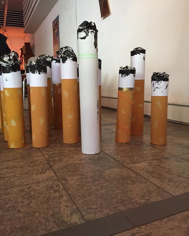 Zwergenland und Riesenstadt bit.ly/2KBn2fF Zwergenland und Riesenstadt Zwergenland und Riesenstadt June 08, 2019 at 09:28AM