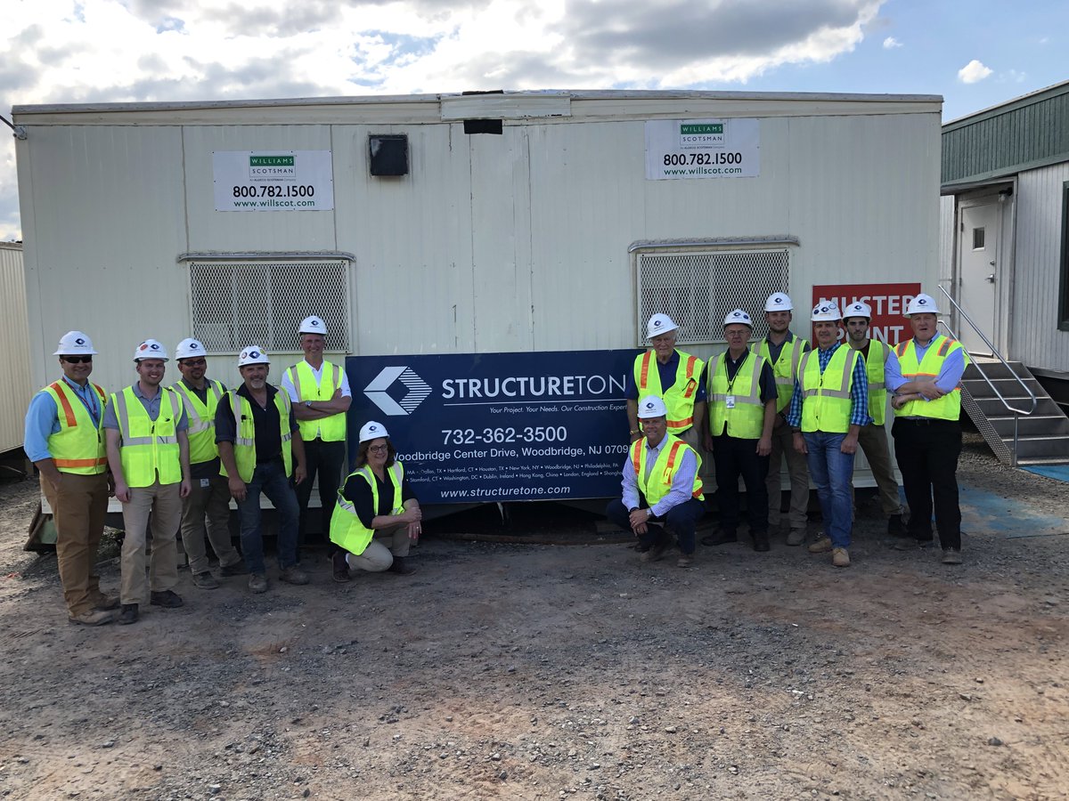 StructureToneUK's tweet photo. Pre-Con Director, Michael Burke, recently met with @StructureTone Legend, John White, Senior in New Jersey. "Sharing ideas and lessons across UK &amp; US boundaries ensures we create a permeable customer experience." Says Mike. 🙌
#HowDoWeMakeThePerfectWorkspace #DetailAndBuild https://t.co/sUYxPGMm8v