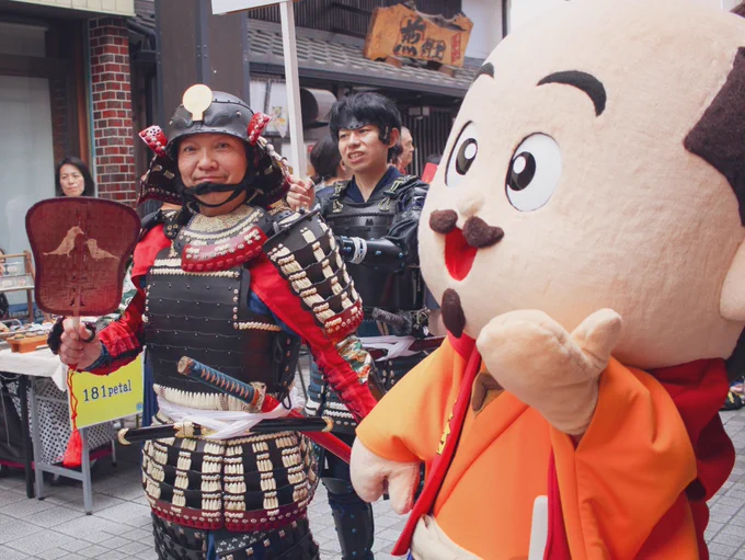 長浜近世城下町ふるさとまつり、
今年も楽しかったー☆
心配してた雨も武将の皆さんの「エイエイ!オー!」の勝鬨に
すっかり晴れあがりました^^
参加してくださった皆さま、
長浜観光協会の皆さま、
長浜の皆さま、
ホントにありがとうございましたー! 