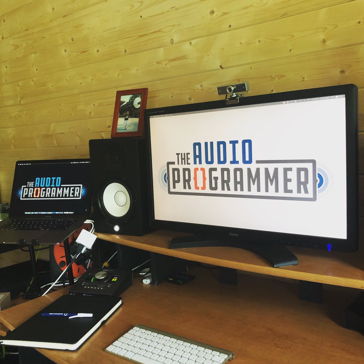 audioprogrammer's tweet image. Back in the lab again - what are we cookin? 🥘 #audioprogrammer #audioprogramming