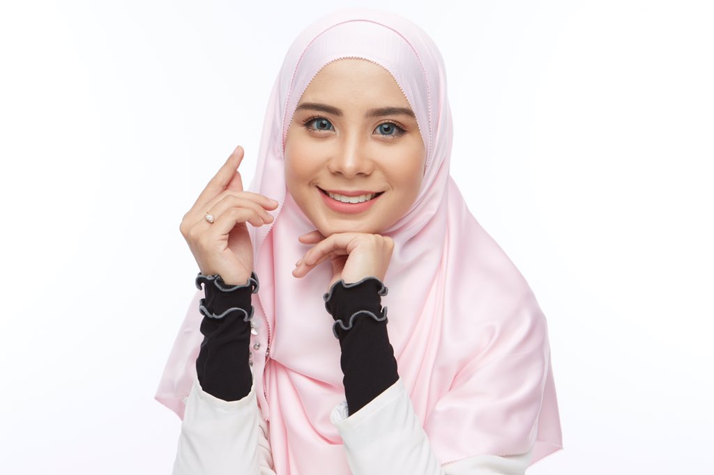 handsock_nsmc's tweet photo. Sebelum keluar rumah, jangan lupa baca doa ya... Bismillaahi tawakkaltu ‘alallah laa haula wala quwwata illaa billaah... Rasulullah saw jamin selamat pergi dan balik, in shaa Allah.
#CloverHandsocks
#NSMC https://t.co/VSWG7pzvCA