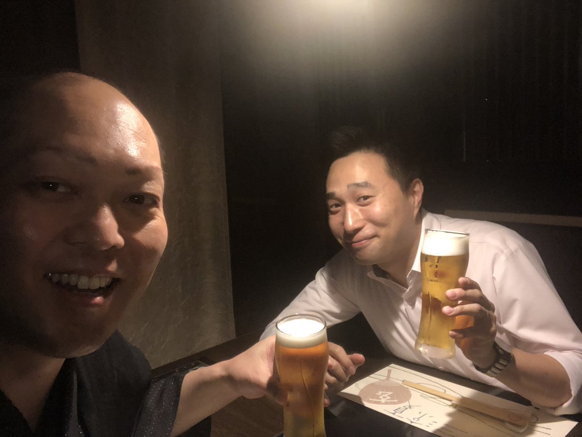 shatyou11's tweet photo. #長野市
#ふぐ料理玄品

善光寺口店
ふぐ、鱧料理のお店

湯引き・てっさ・てっちり・雑炊・デザート(アイスクリーム)
5品で3,980円(税抜)

10月に結婚予定の
本社の人事課Aさんと久々の会食

彼の強みは誠実さ
弱みは格好つけ過ぎるところ(笑)

今日のような笑顔を
全社に向けてもっと発信してね https://t.co/K3U1MEnK9k