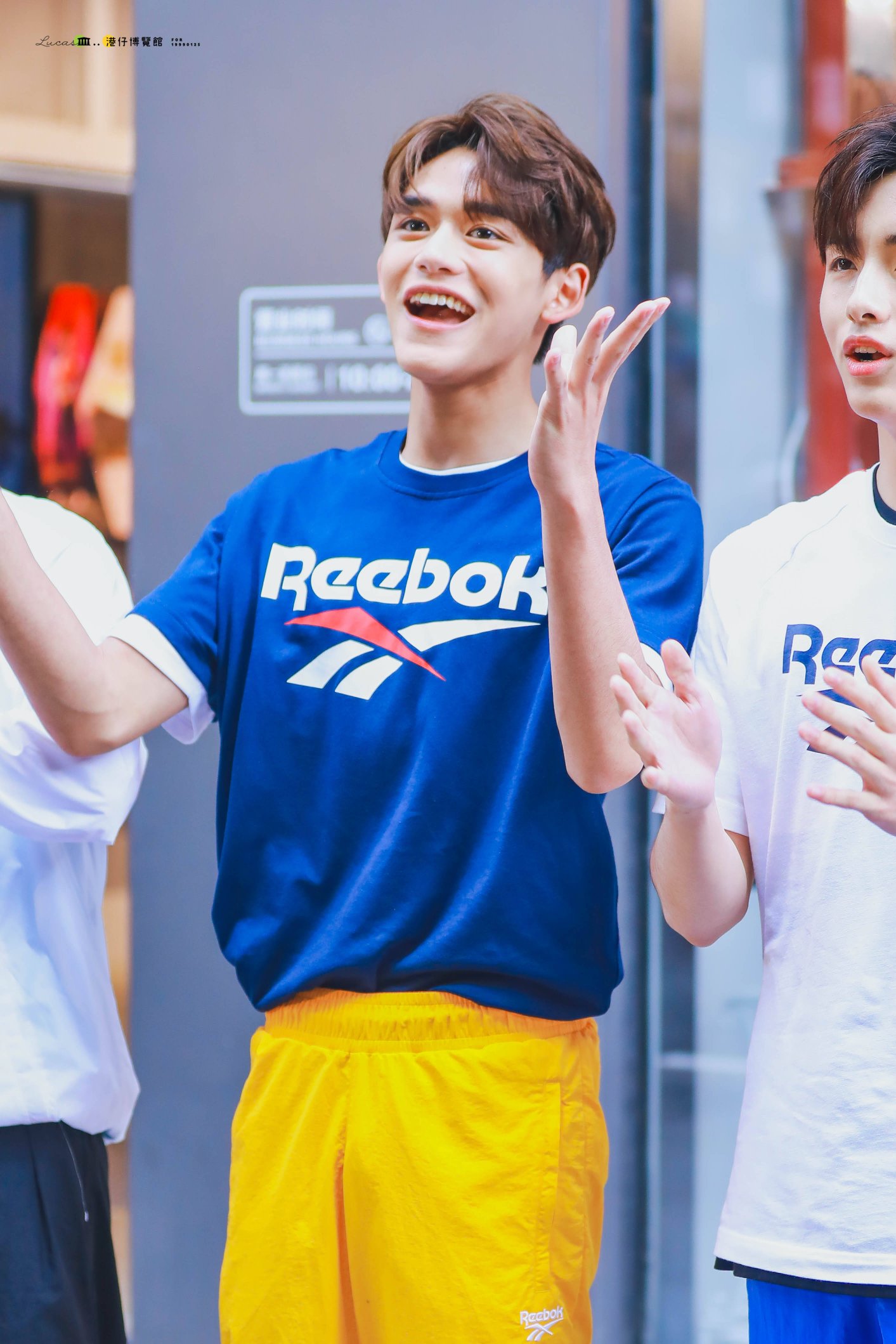 schuur mosterd Portiek WayV Updates #Phantom on Twitter: "190608 © 港仔博览馆| Reebok Event in Shanghai  #LUCAS HQ #WayV #WeiShenV #威神V @WayV_official https://t.co/Y7sAn6m24j" /  Twitter