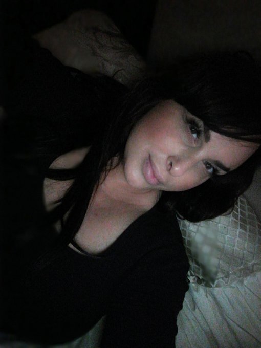 I'm alive just growing my baby n doing my best to get threw severe morning sickness so to anyone with