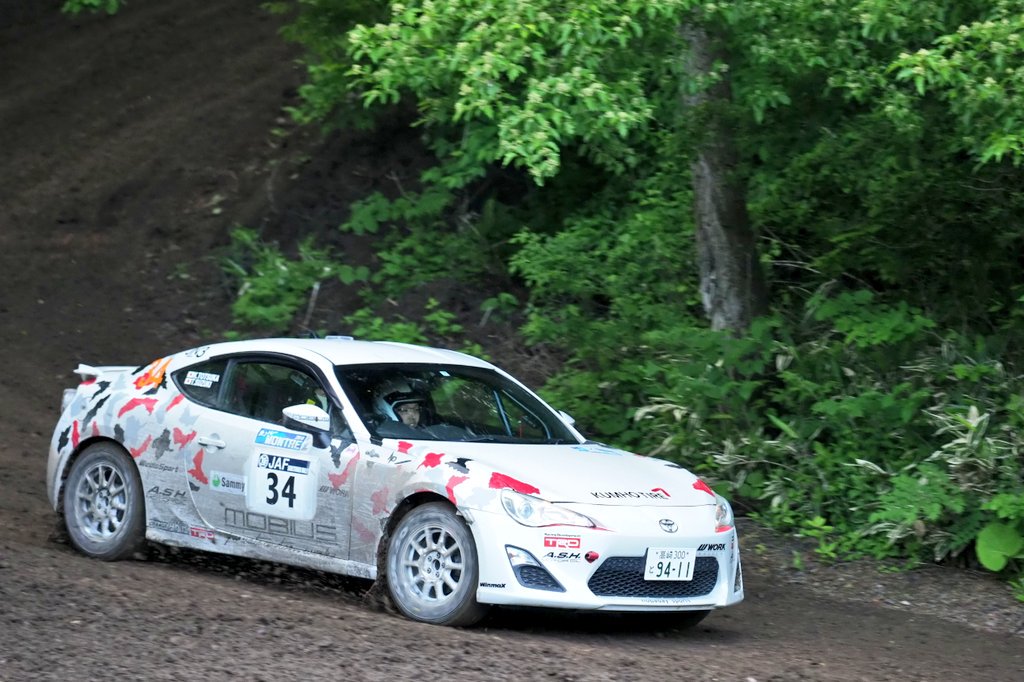 arumo2's tweet photo. SS6 スポーツランド信州 JN-3 #34 戸塚 和幸 / 鈴木 隆宏 組, team kazu motersport×ガレージメビウス 86.
頑張れー(*´∀｀*)尸"
#全日本ラリー #JRC #モントレー https://t.co/T8EbNCjkcX