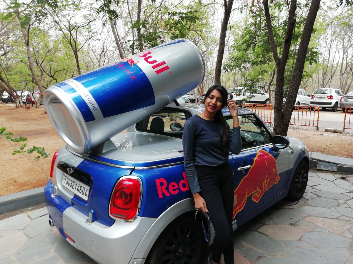 Team <a href="/Headstarters/">Headstart Network</a> running on <a href="/redbull/">Red Bull</a>

#HSX19
#entrepreneurs
#entrepreneur
