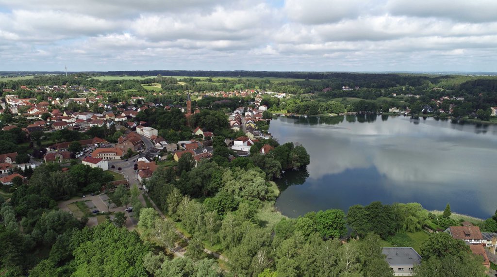 MatzeKoch's tweet photo. #Feldberg #FeldbergerSeenlandschaft #Haussee #SchmalerLuzin #Luzin https://t.co/RXxBJPr2Ir