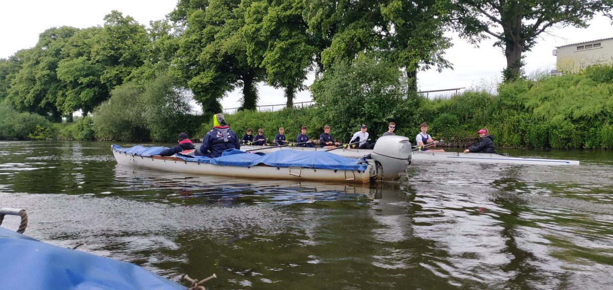 KSWBoatClub's tweet image. The Boys Eight are out and practicing in a new combination #kingssport #KSWBC
