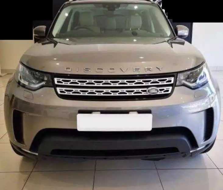 drivenrsa's tweet photo. 2019 Land Rover Discovery HSE Dynamic
R 1,339,000
3.0 D
Only 100kms
Grey with black
Contact 0810626741 https://t.co/keWWYl2wRj
