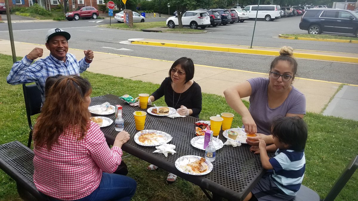 apsaptinfant1's tweet photo. Celebrating a wonderful school year! @Margaretchungcc @APHealeyACC @APSCareerCenter https://t.co/6URCtaXcxW