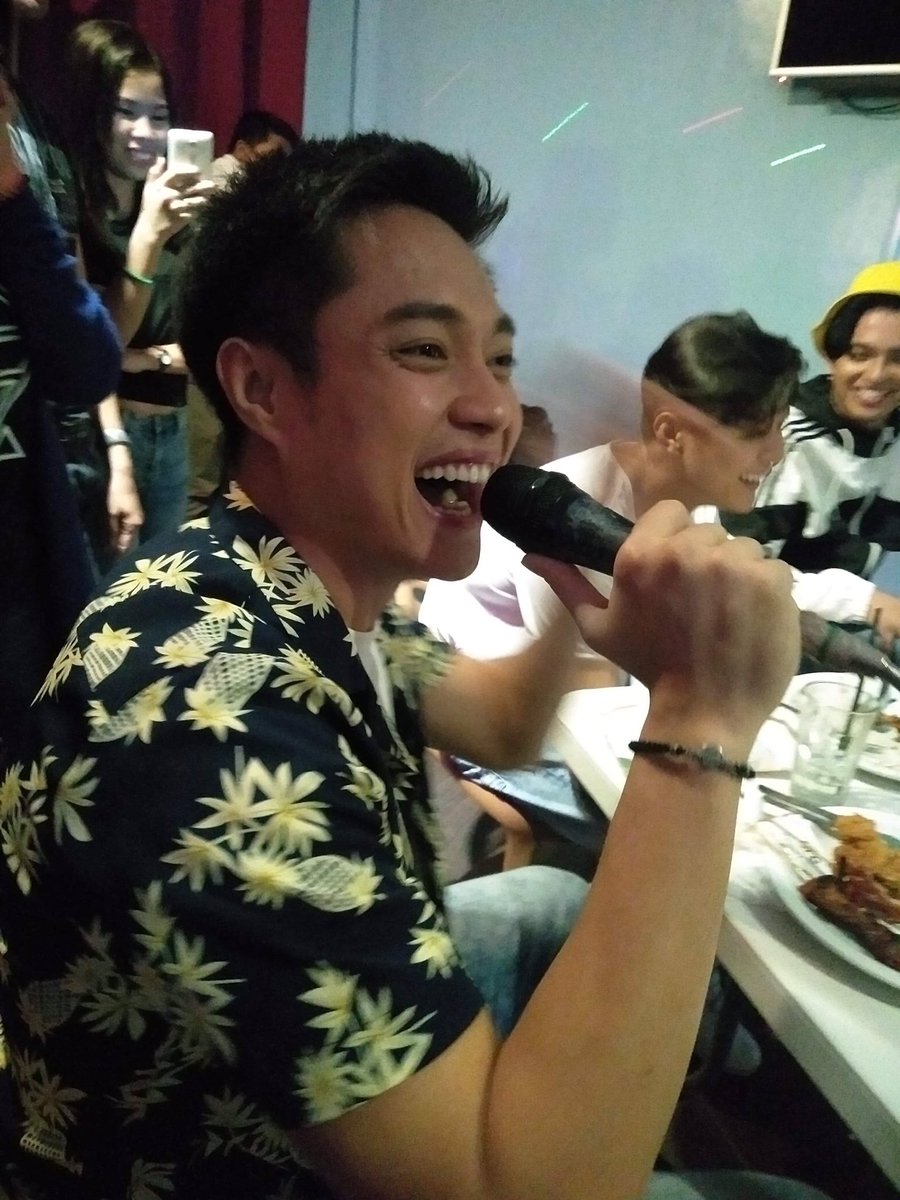 teamfordfc's tweet photo. That smile~ We love you so bad <3 @Boyband_Ford 

#BOYBANDPHVIoggerford https://t.co/96GniZN4rl